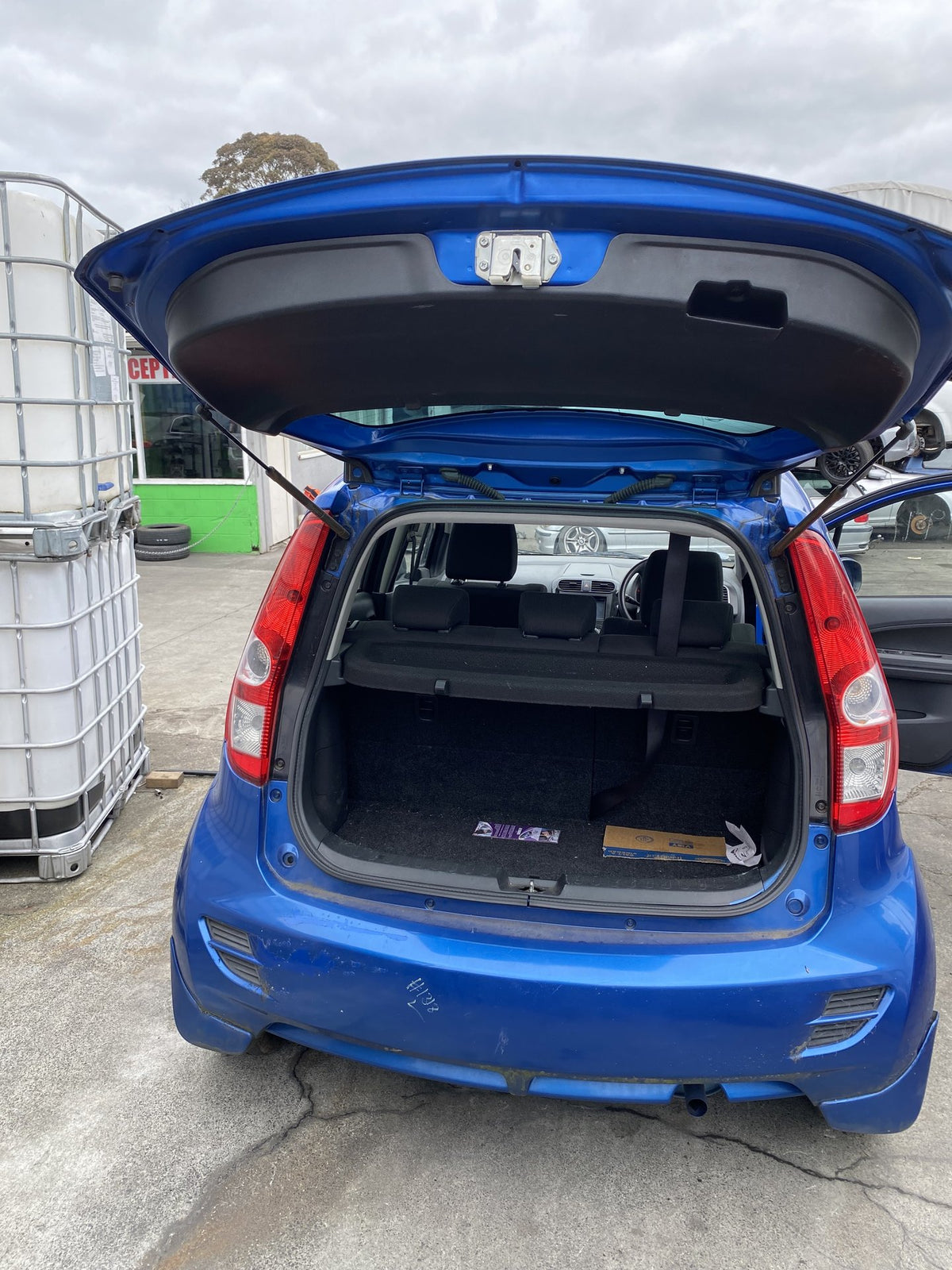 2013 Suzuki Splash- Dismantling For Parts