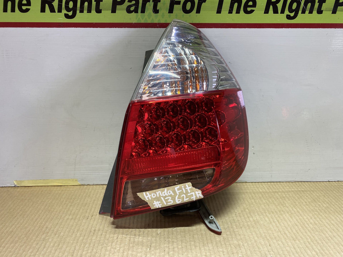 2005 Honda Fit GD1 - Right Taillight PN: ICHIKOH 4995