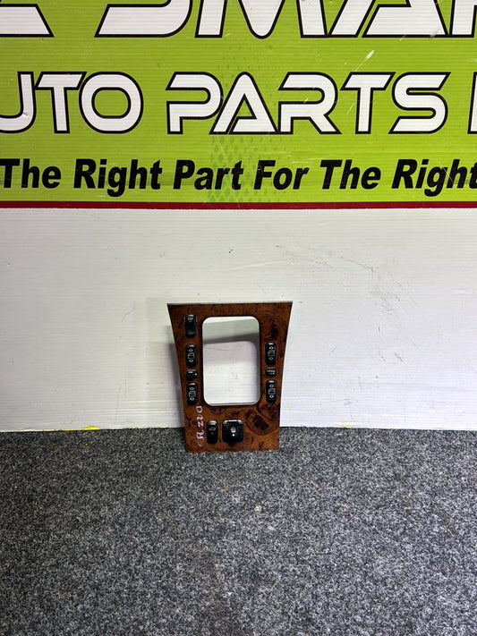 2000 Mercedes-Benz 200 - Gearshift Surround/Trim