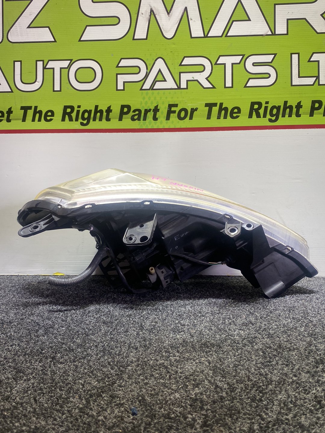 Nissan Tiida - Left Headlight PN: P4278