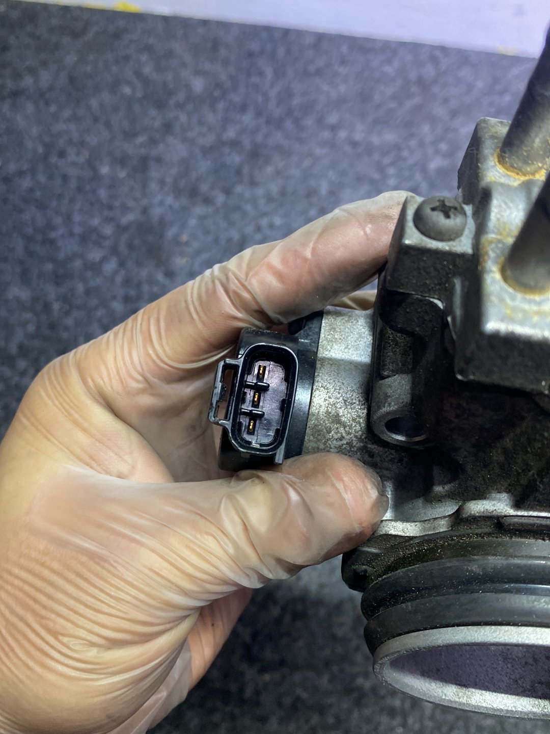 1999 Toyota Altezza GXE10 - Throttle Body PN: 195900-5710