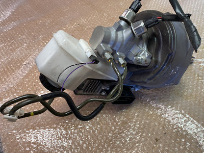 2011 Nissan Fuga - Brake Master Cylinder PN: see photos