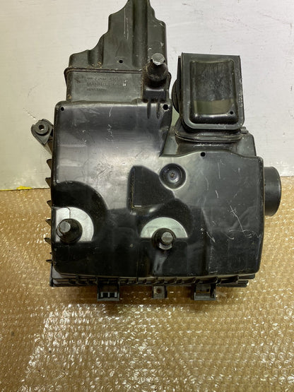 2015 Nissan Navara- Air Cleaner Assembly EFI Air Box PN: see photos