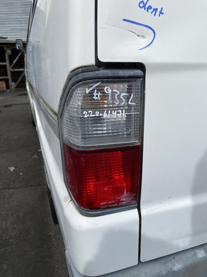 2005 Mazda E2000 Dismantlinng For Parts