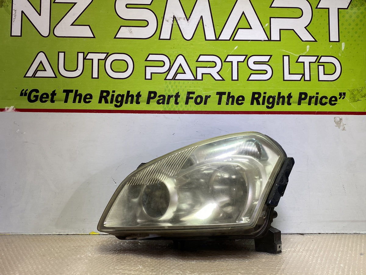 2008 Nissan Dualis - Left Headlight PN: see photos