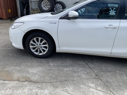 2016 Toyota Camry Hybrid H Dismantling For Parts