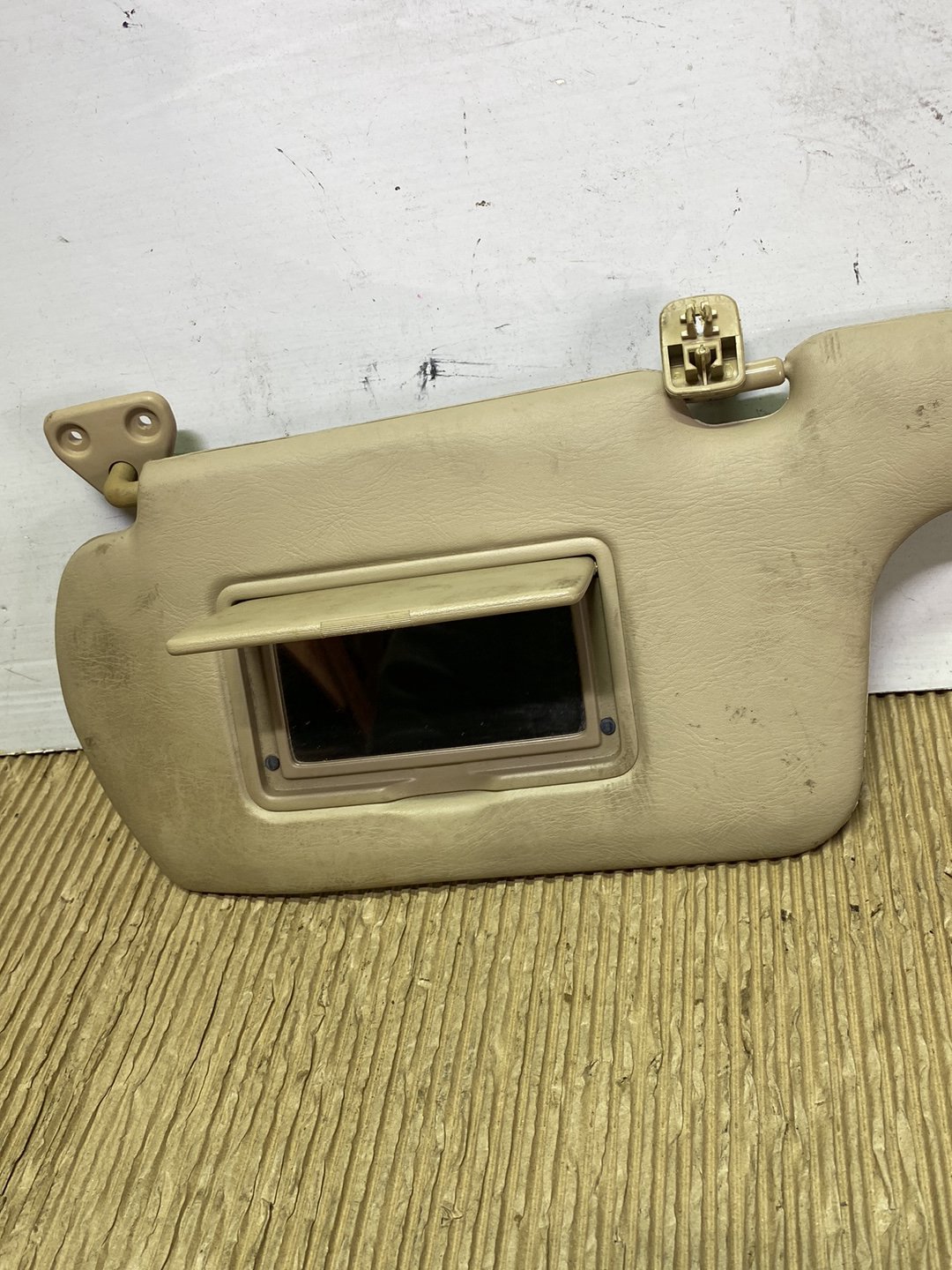 2004 Nissan Bluebird- Left Sun Visor PN: see photos