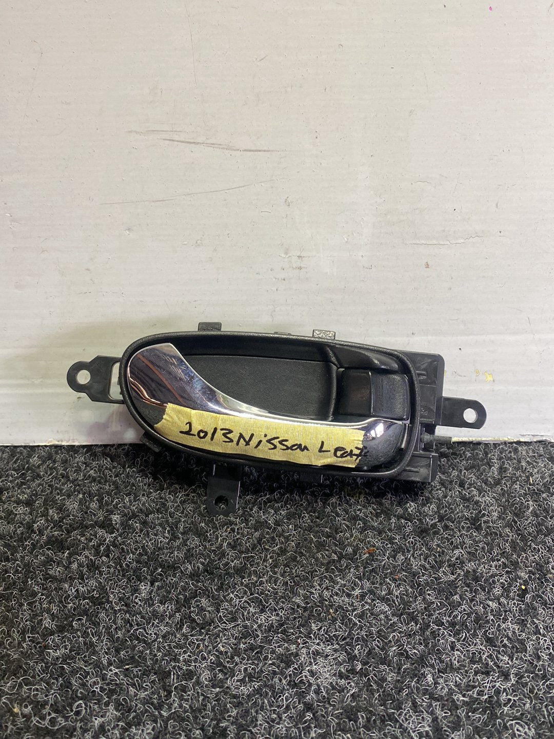 2013 Nissan Leaf - Right Front Door Interior Handle