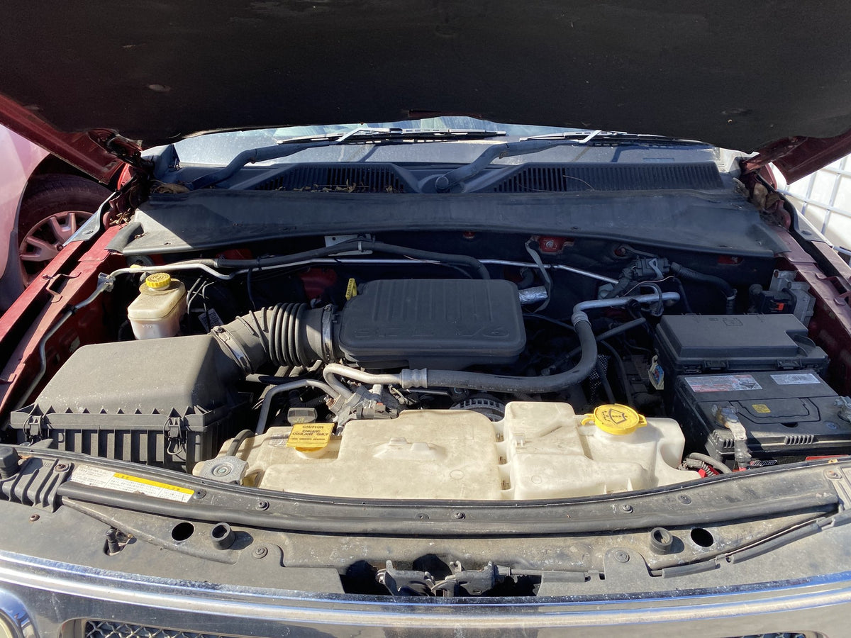2007 Dodge Nitro SXT- Dismantling For Parts