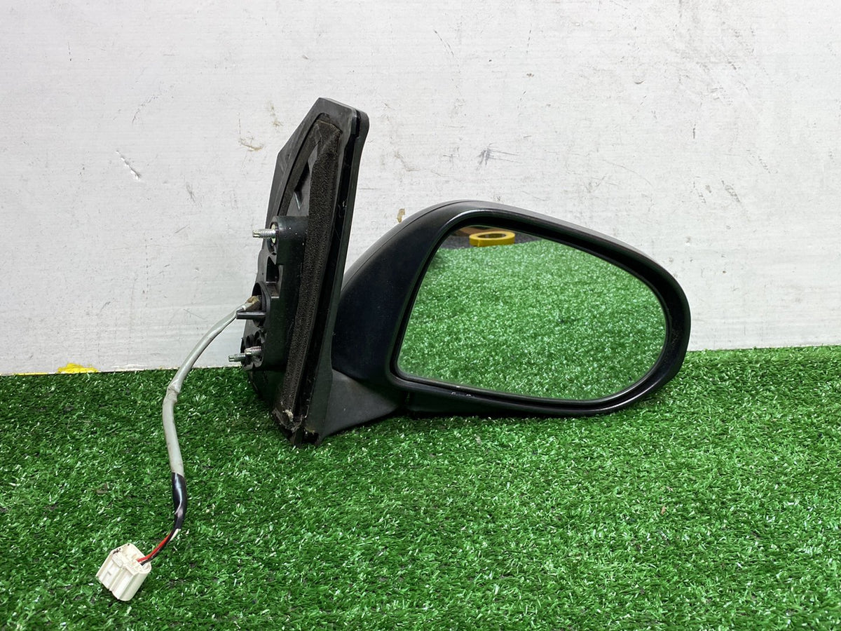2003 Used Daihatsu Charade - Right Door Mirror PN: 3 wires