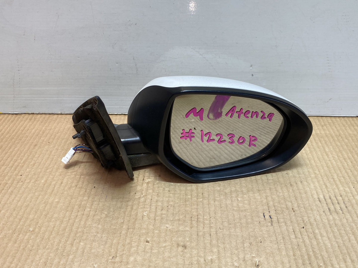 2008 Mazda Atenza - Right Door Mirror PN: 8 wires
