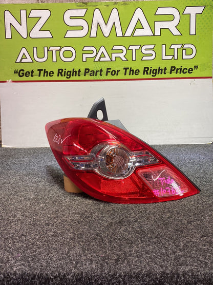 2009, Nissan, Tiida, ST Left Taillight, P7511,