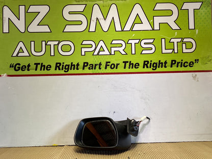 2007 Mazda MPV- Right Door Mirror PN: 7 wires