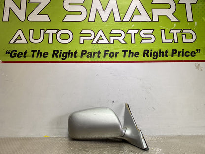 2004 Used Toyota Mark X - Right Door Mirror PN: 5 wires