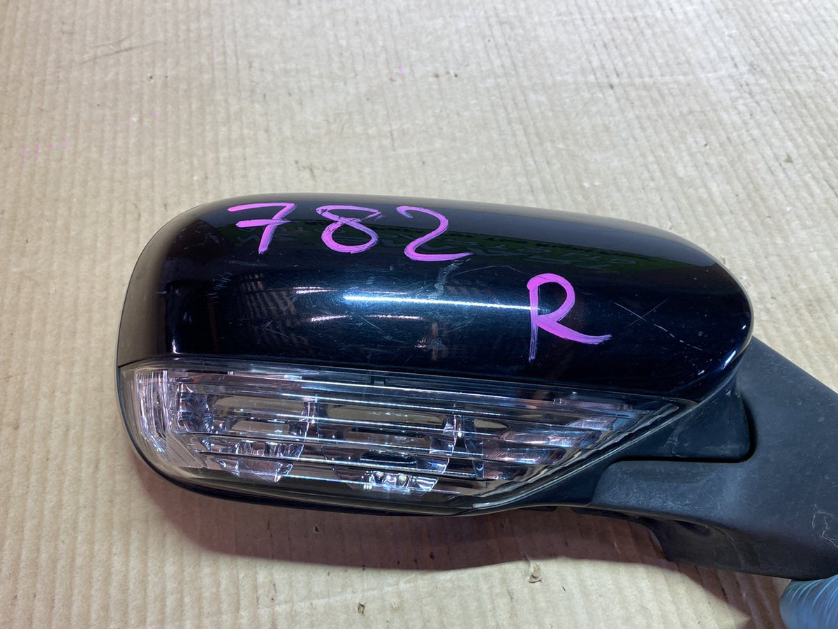 2008 Subaru Legacy BL5 - Right Door Mirror PN: 10 wires