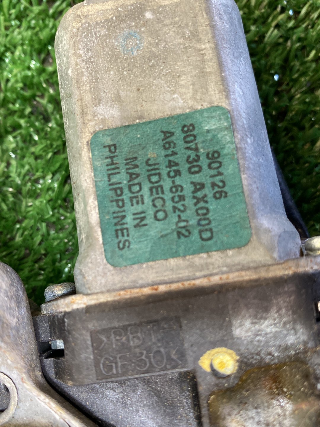 2009 Nissan March - Right Front Window Regulator/Motor PN: 80730AX00D