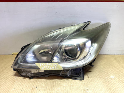 2013 Used Toyota Prius ZVW30 - Left Headlight PN: Koito 47-52