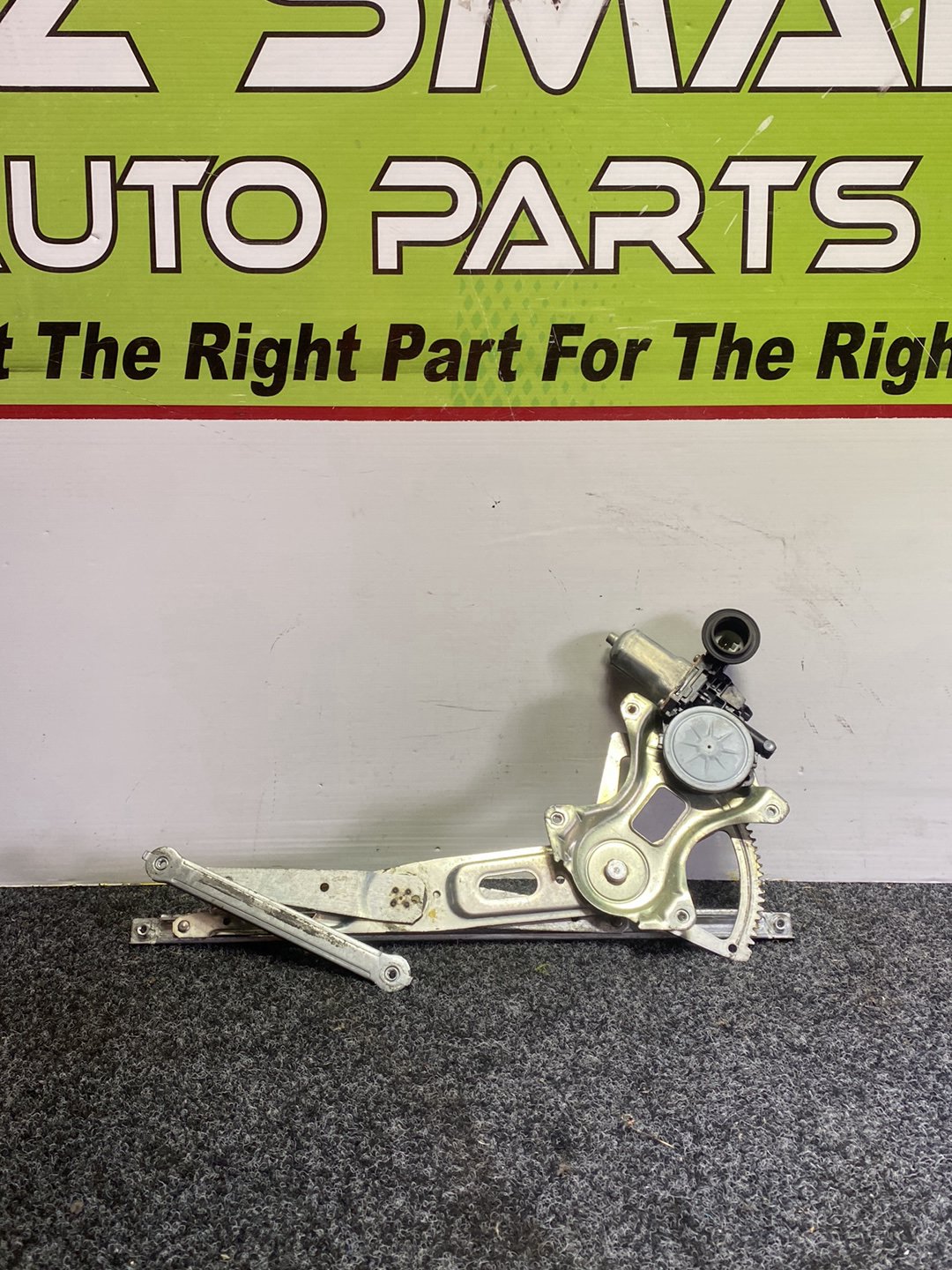 2006 Lexus IS250 - Left Front Window Regulator/Motor