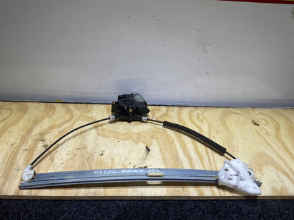 2010 Mazda Premacy CREW - Left Front Window Regulator/Motor