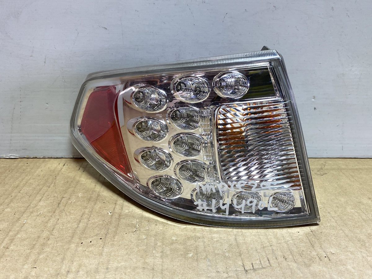 2007 Subaru Impreza GH7 - Left Taillight PN: Koito 20024