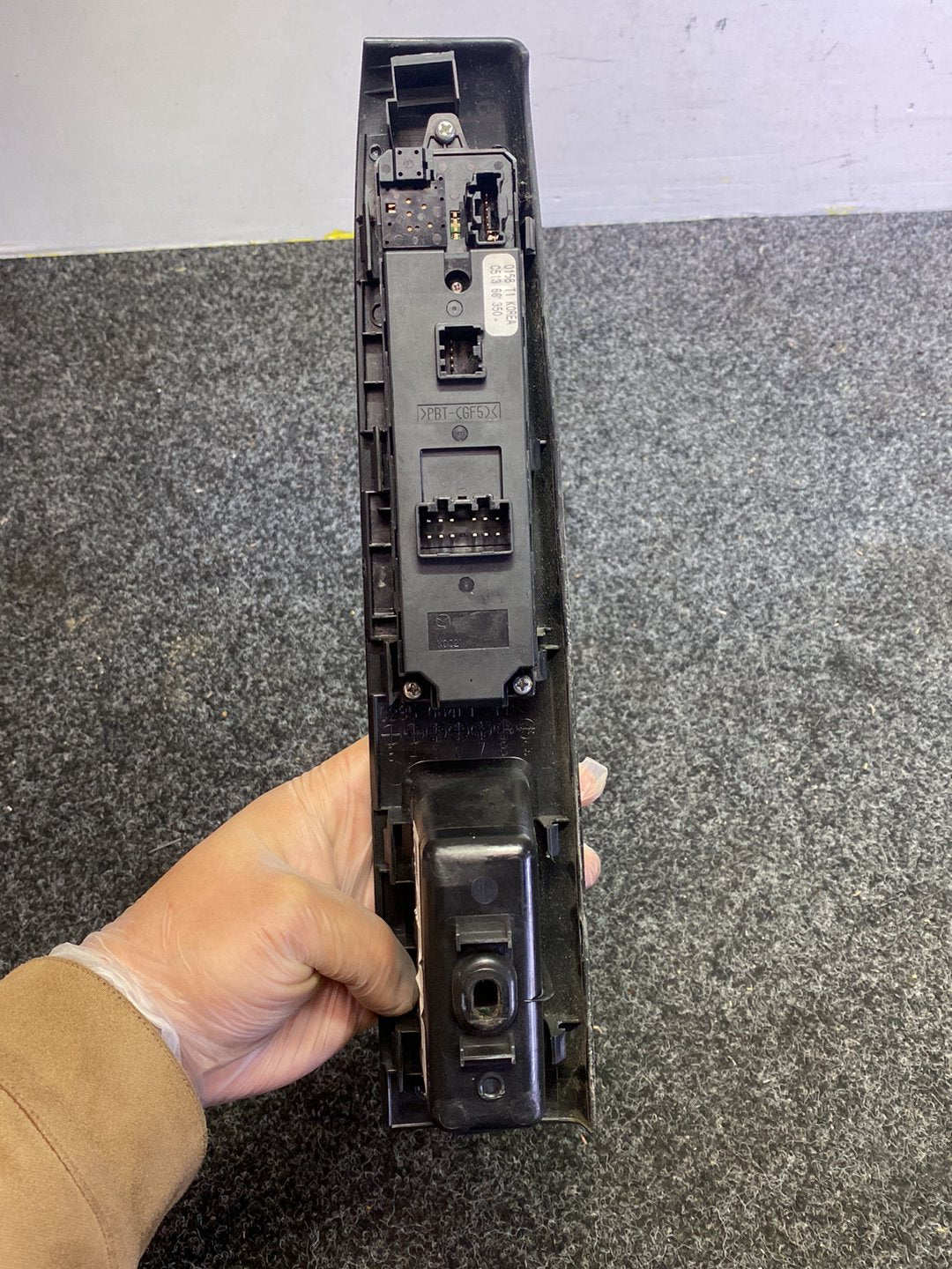 2010 Mazda Premacy - Master Power Window Switch