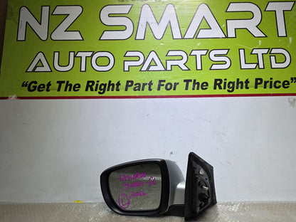 2016 Hyundai Santa Fe- Left Door Mirror PN: see the photos