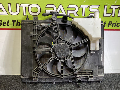2011 Nissan Juke YF15 - Radiator