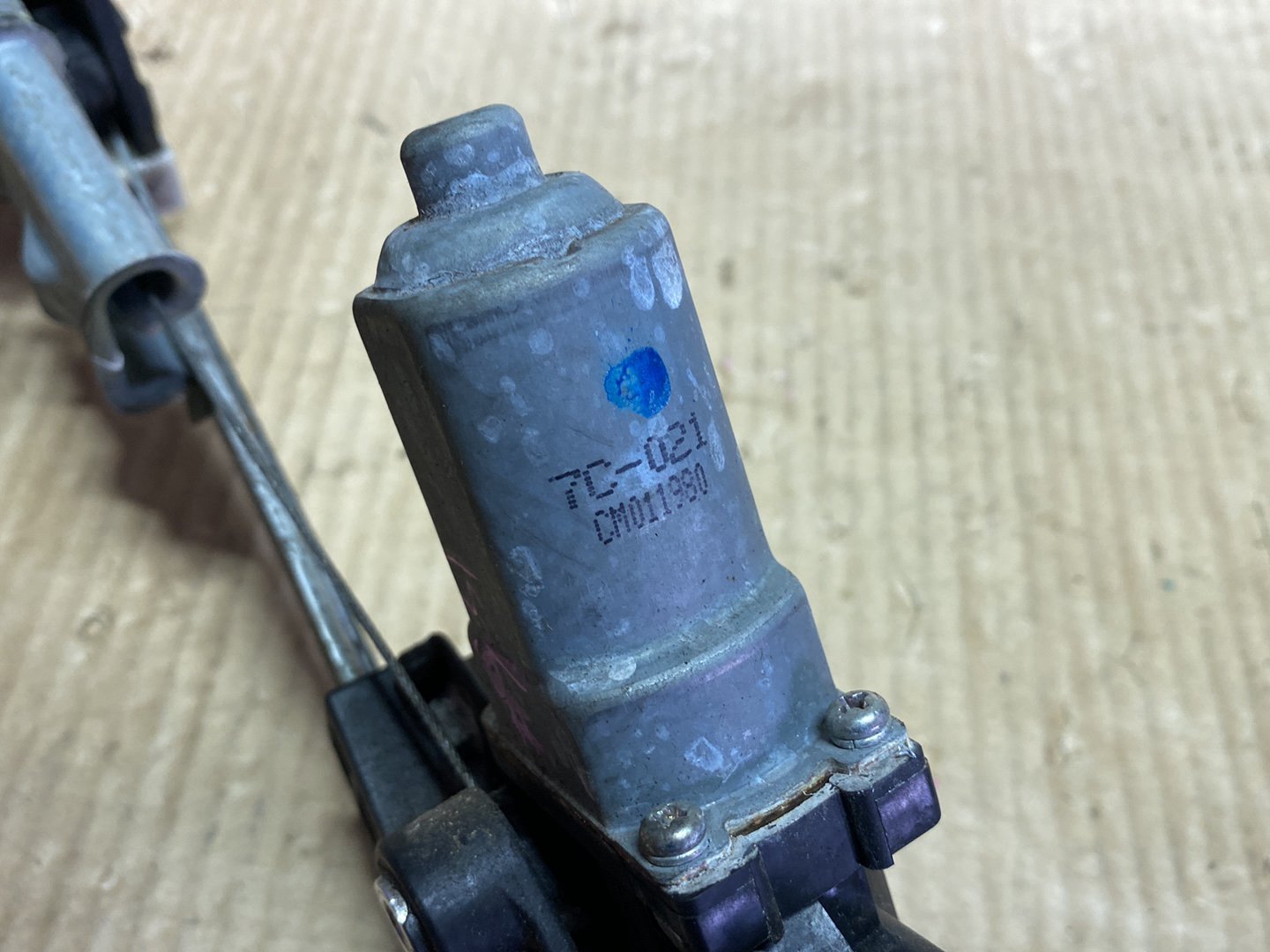 2008 Honda Accord - Left Front Window Regulator/Motor