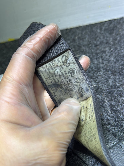 2001 Toyota Allex- Right Rear Seat belt