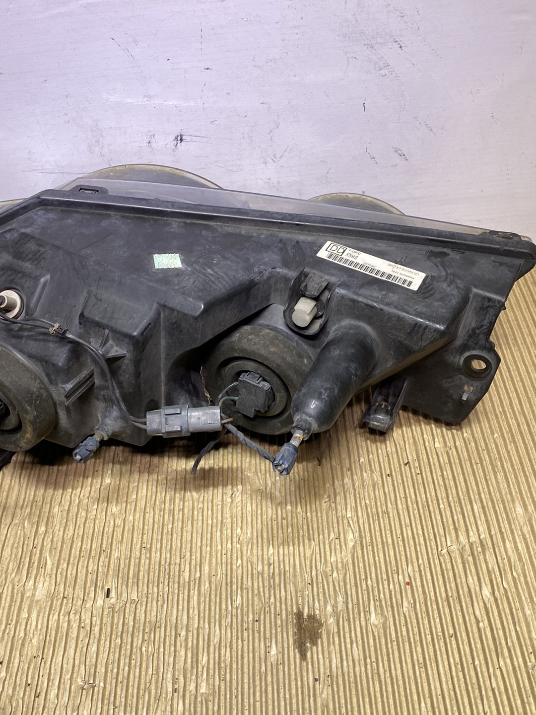 2005 Ford Falcon- Right Headlight PN: see photos