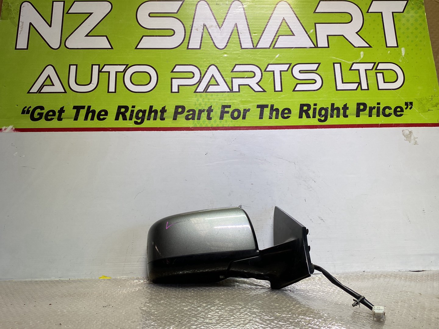 2006 Nissan Murano- Right Door Mirror PN: 7 wires