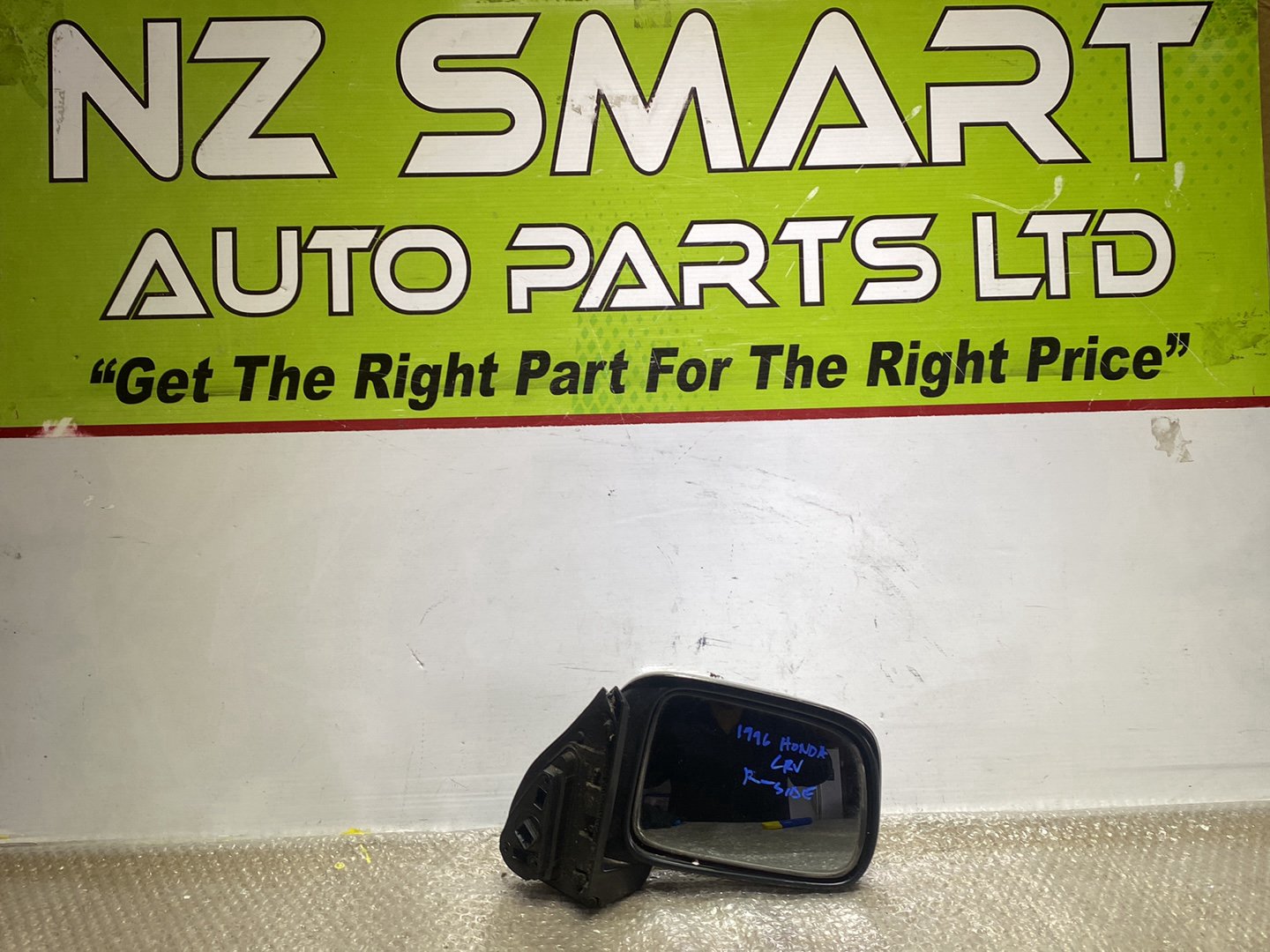 1996 Honda CR-V- Right Door Mirror PN: 5 pin