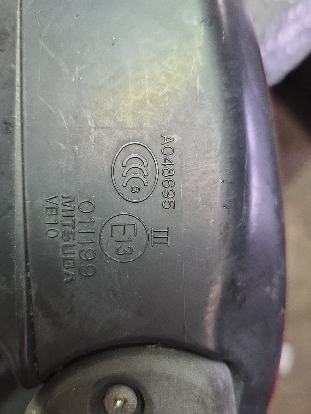 2009 Subaru Impreza- Right Door Mirror PN: 7 wires