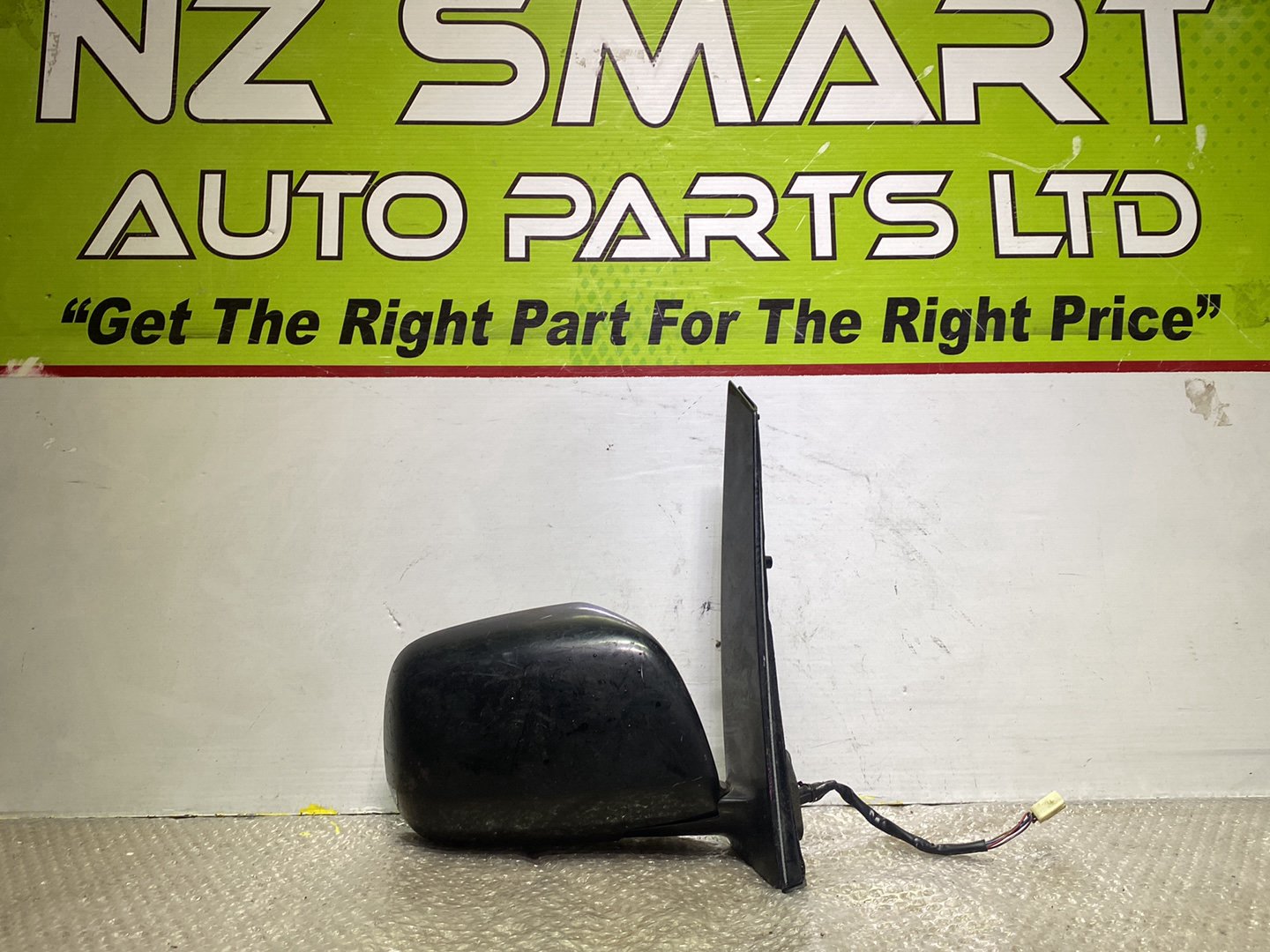 2006 Used Toyota Estima- Right Door Mirror PN: 6 wires