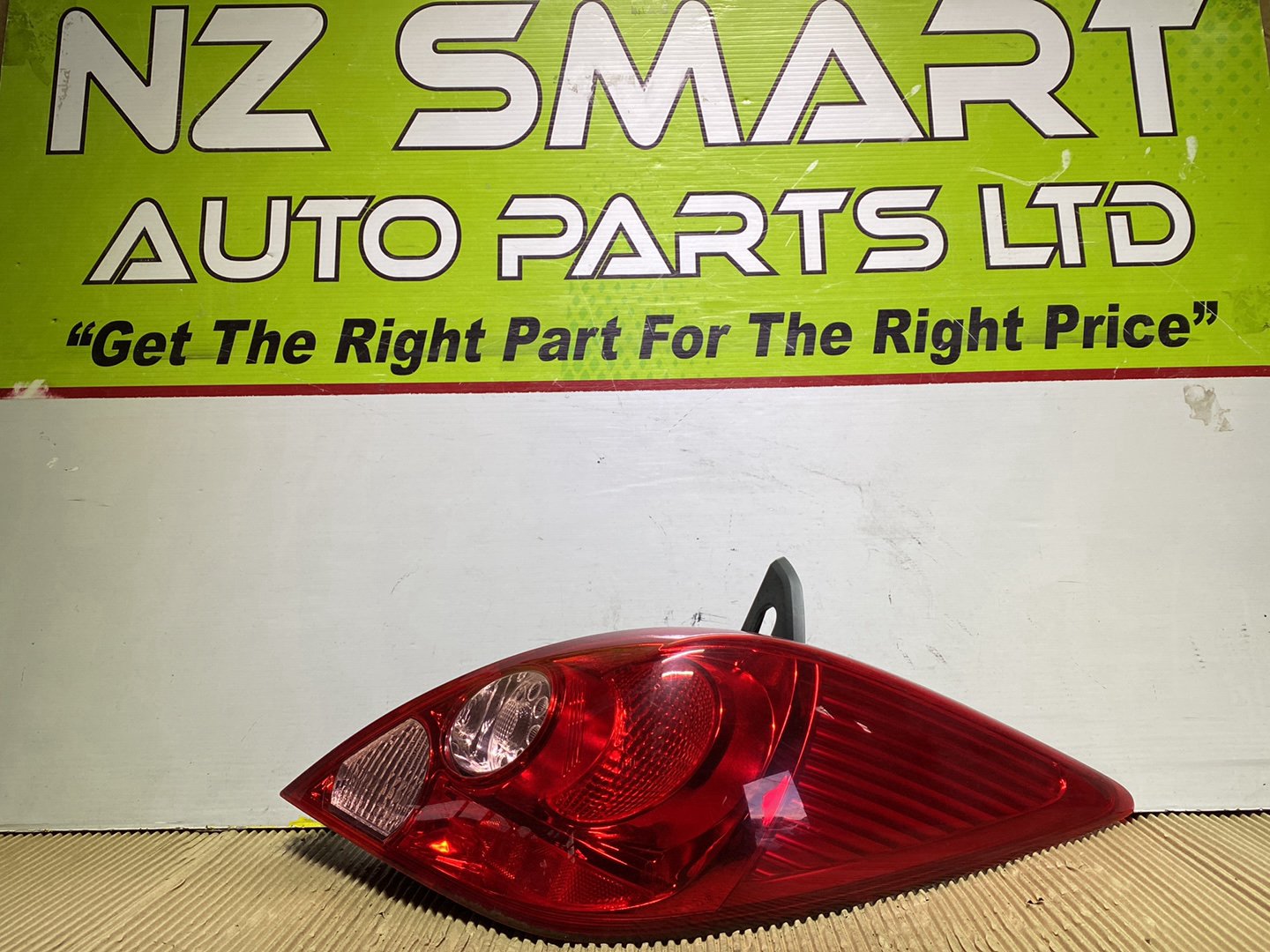 2007 Nissan Tiida- Right Taillight PN: see photos