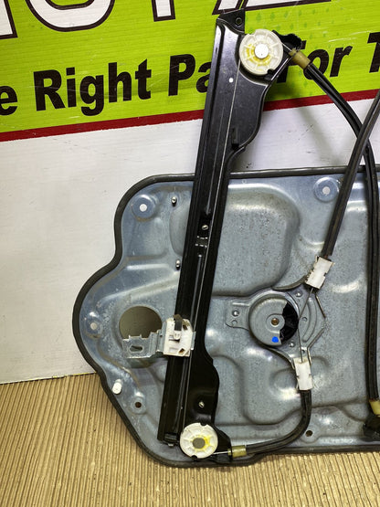 2008 Nissan Dualis KJ10- Left Front Window Regulator PN: see photos