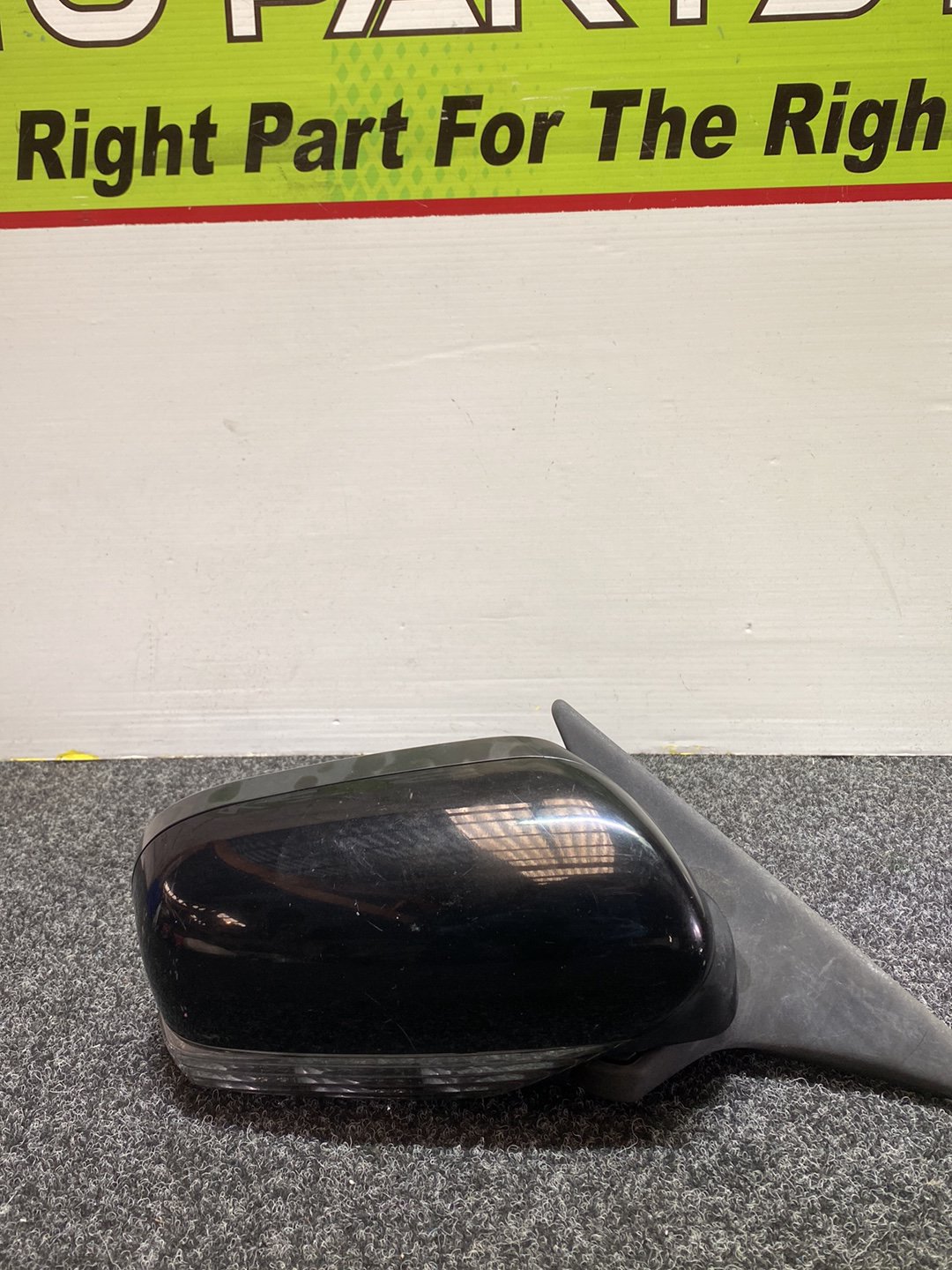 2004 Subaru Legacy - Right Door Mirror