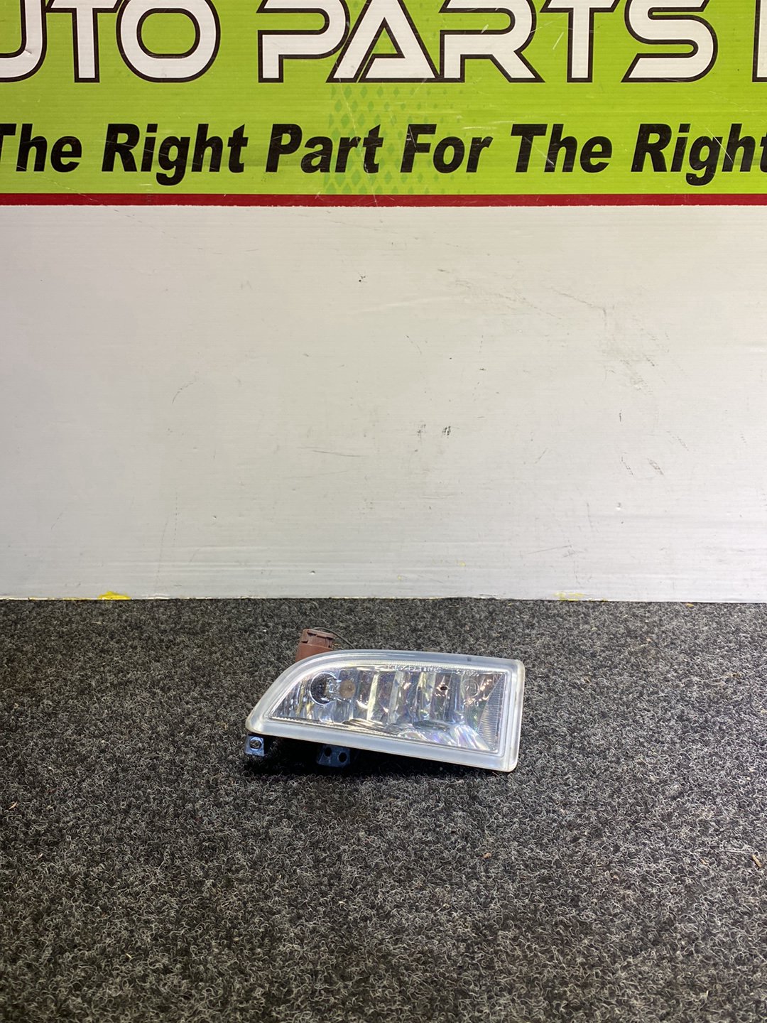 2006 Mazda Demio - Left Fog Light PN: STANLEY P2575L