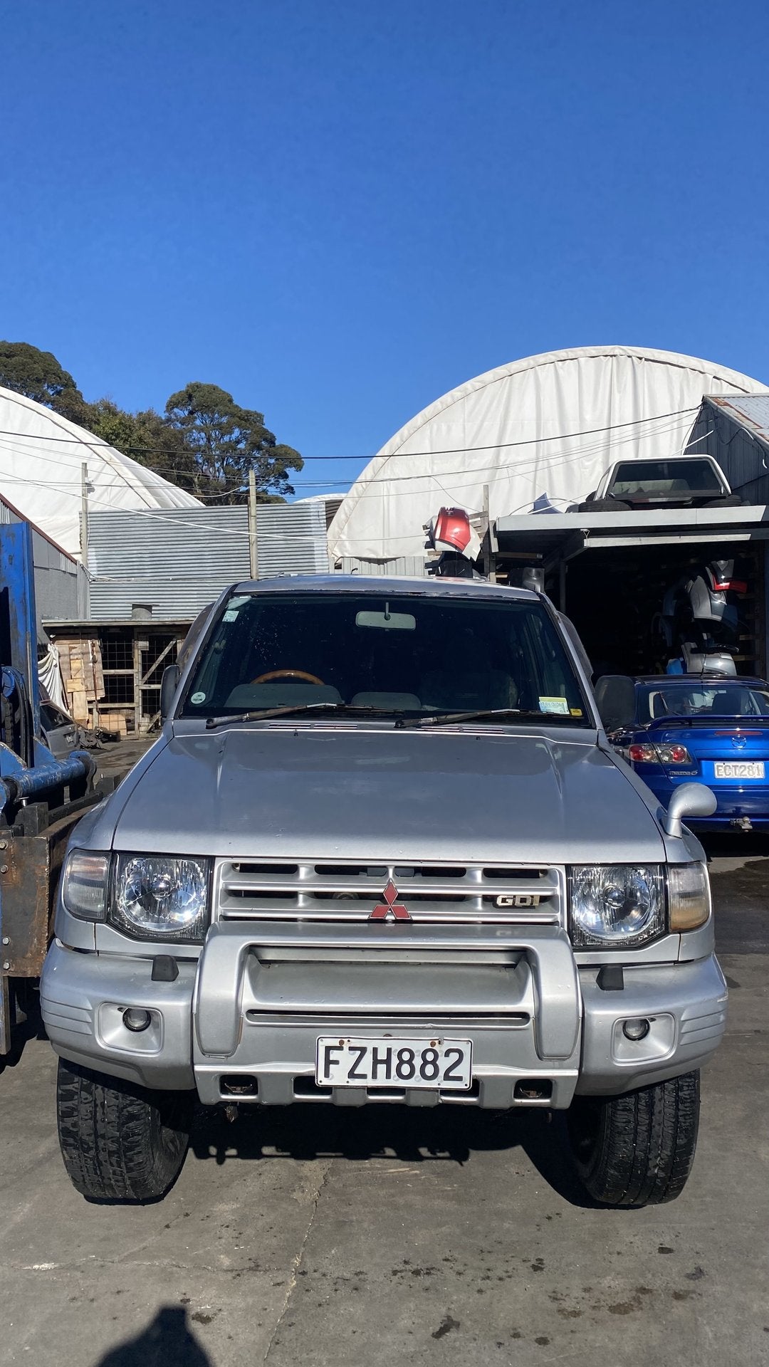 1997 Mitsubishi Pajero V25      Dismantling For Parts