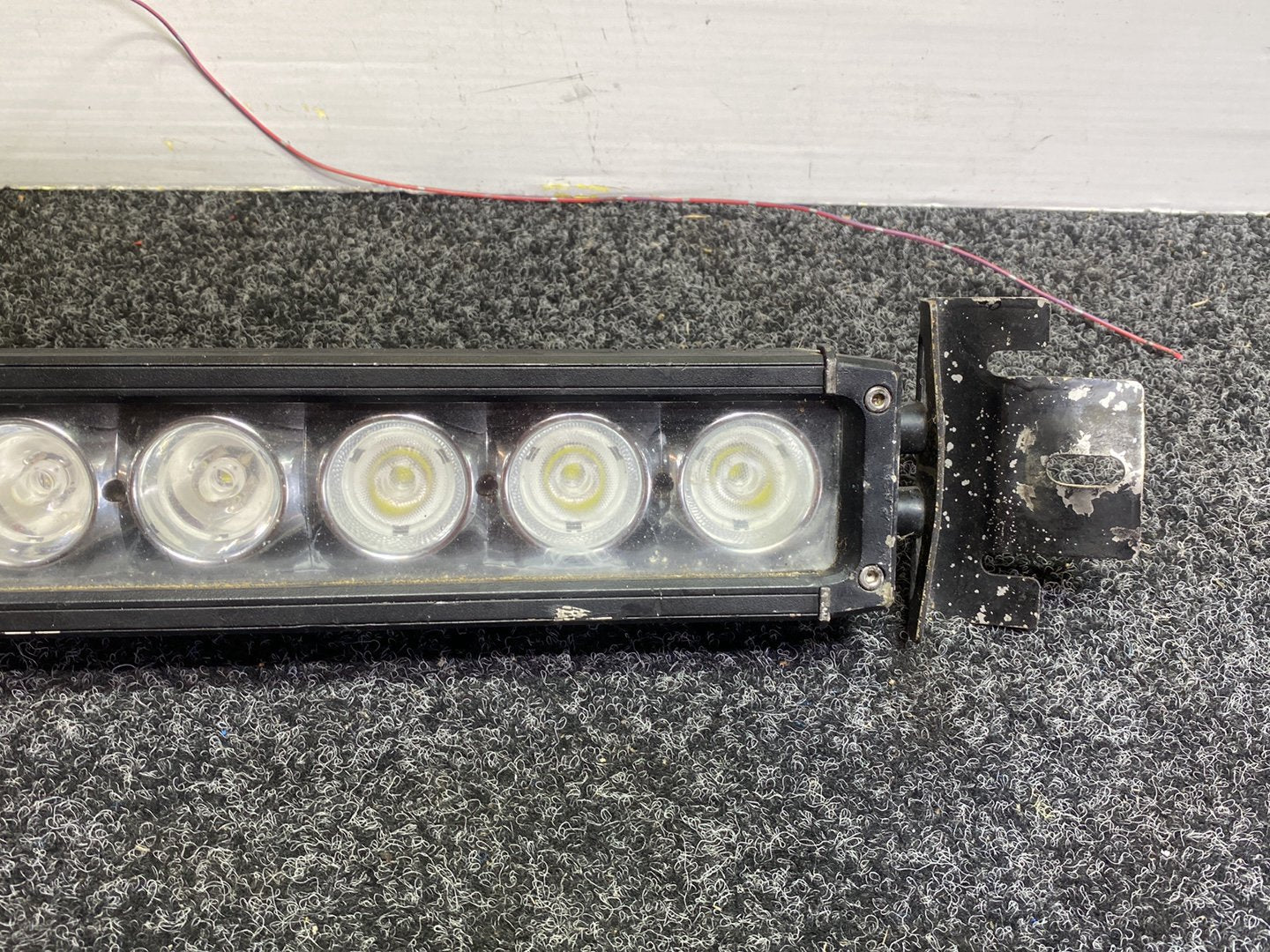 - Light Bar