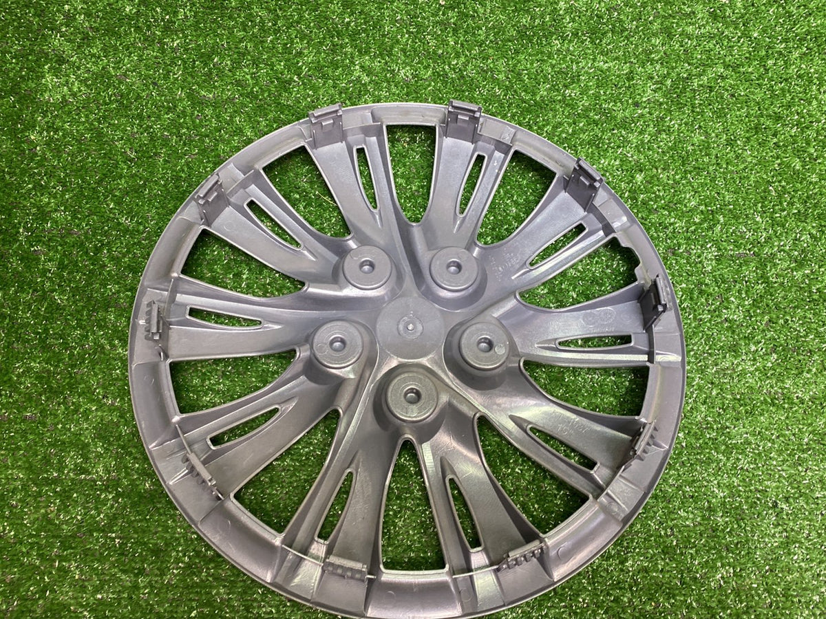 2004 Honda Civic - Wheel Cover/Hub Cap PN: Size 15