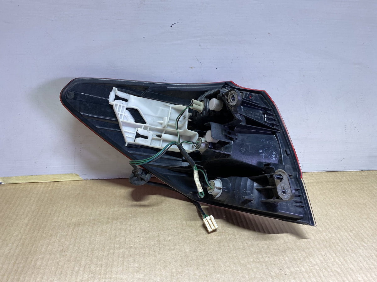 2009 Subaru Legacy BR9 - Right Taillight PN: A045053