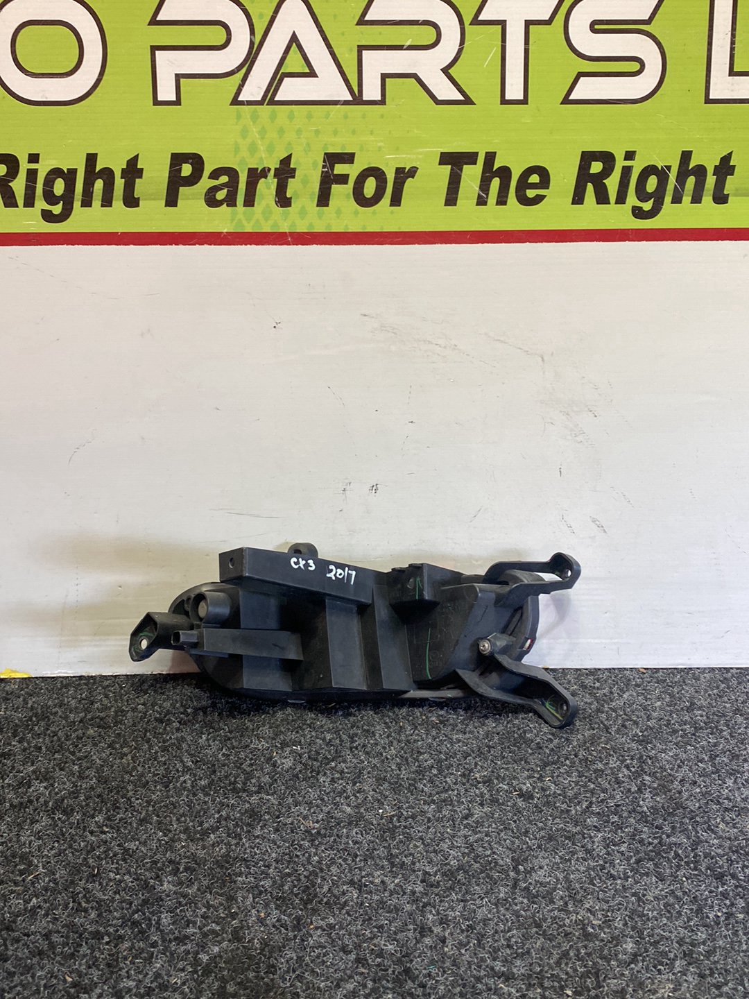 2017 Mazda CX-3 - Right Rear Bumper Reflector PN: STANLEY W2769
