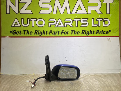 2007 Used Toyota Wish- Right Door Mirror PN: 2 plugs 7 wires