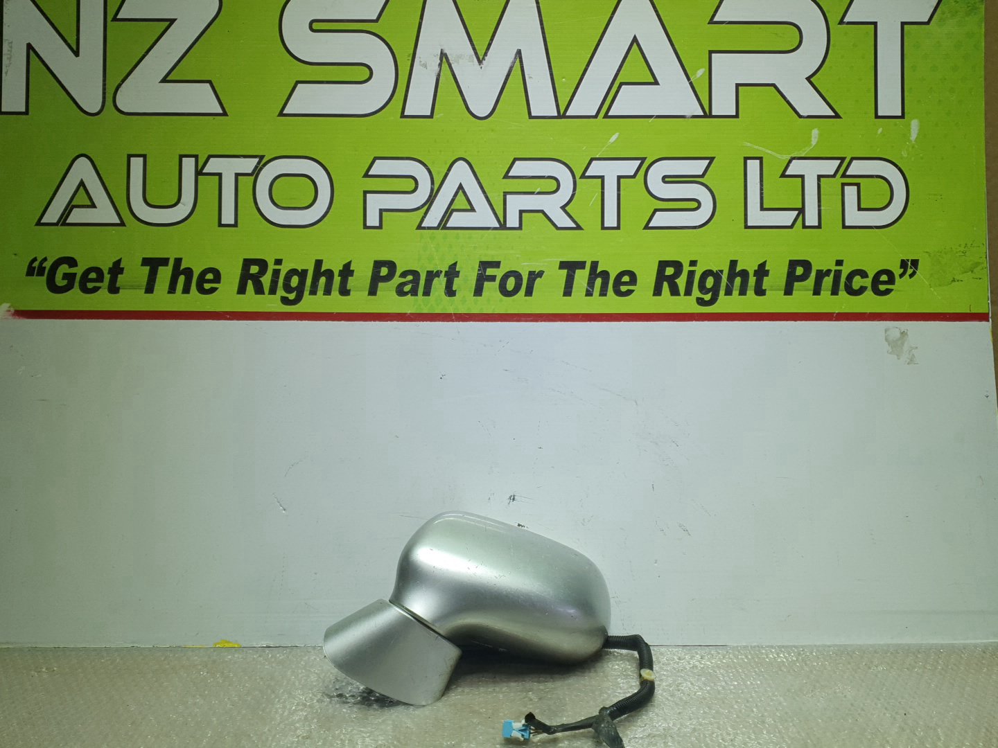 2005 Honda Civic- Left Door Mirror PN: 5 wires