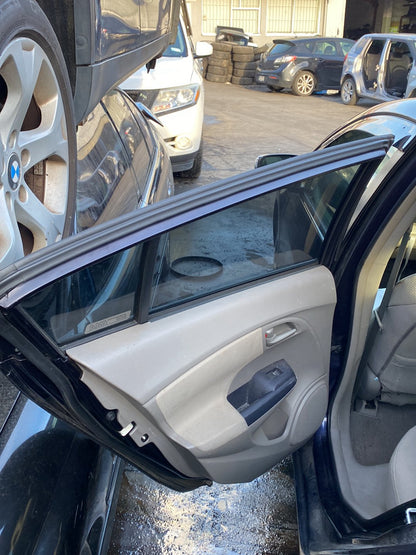 2009 Honda Insight  Dismantling For Parts