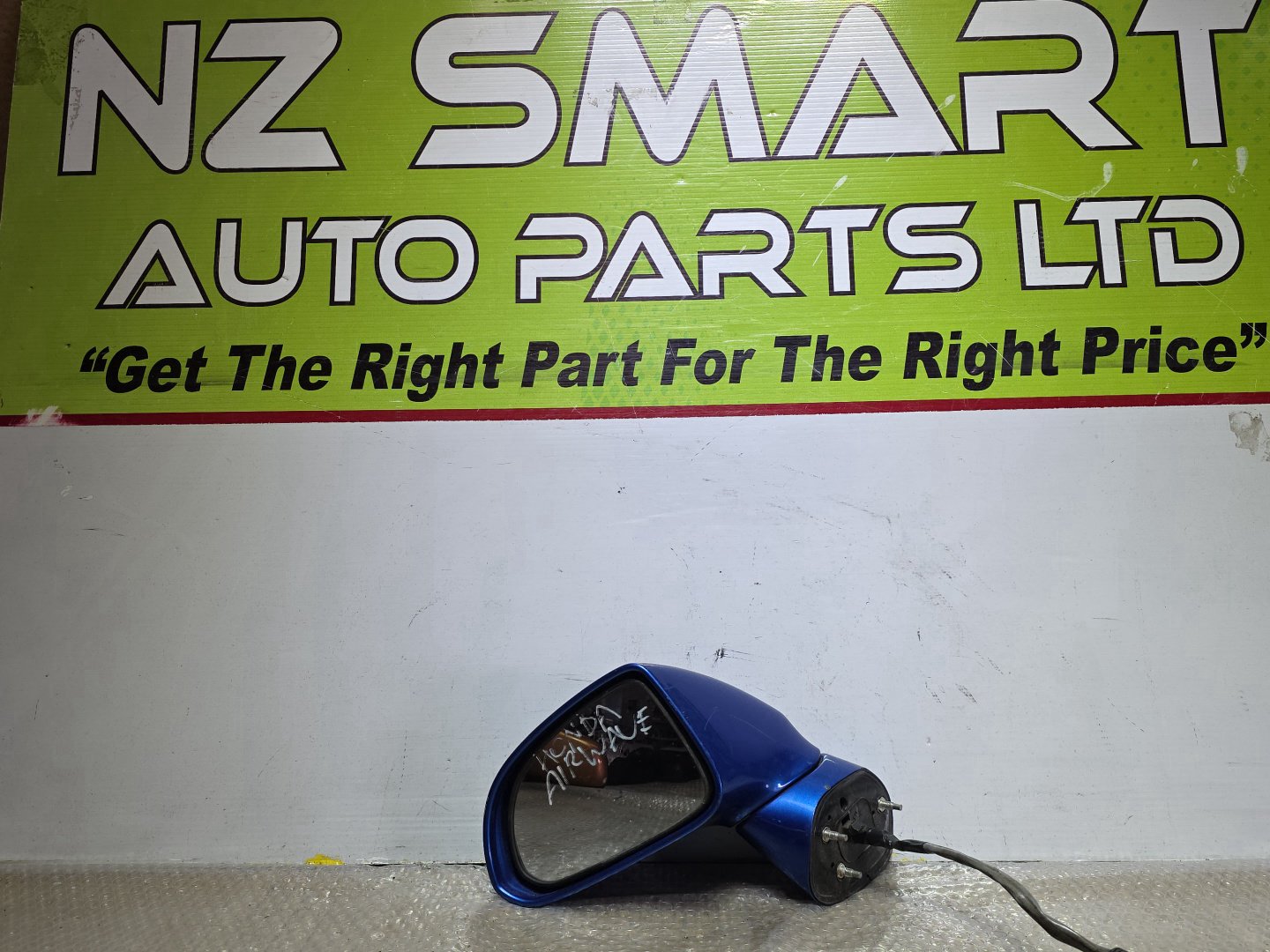 2004 Honda Airwave- Left Door Mirror PN: 5 wires