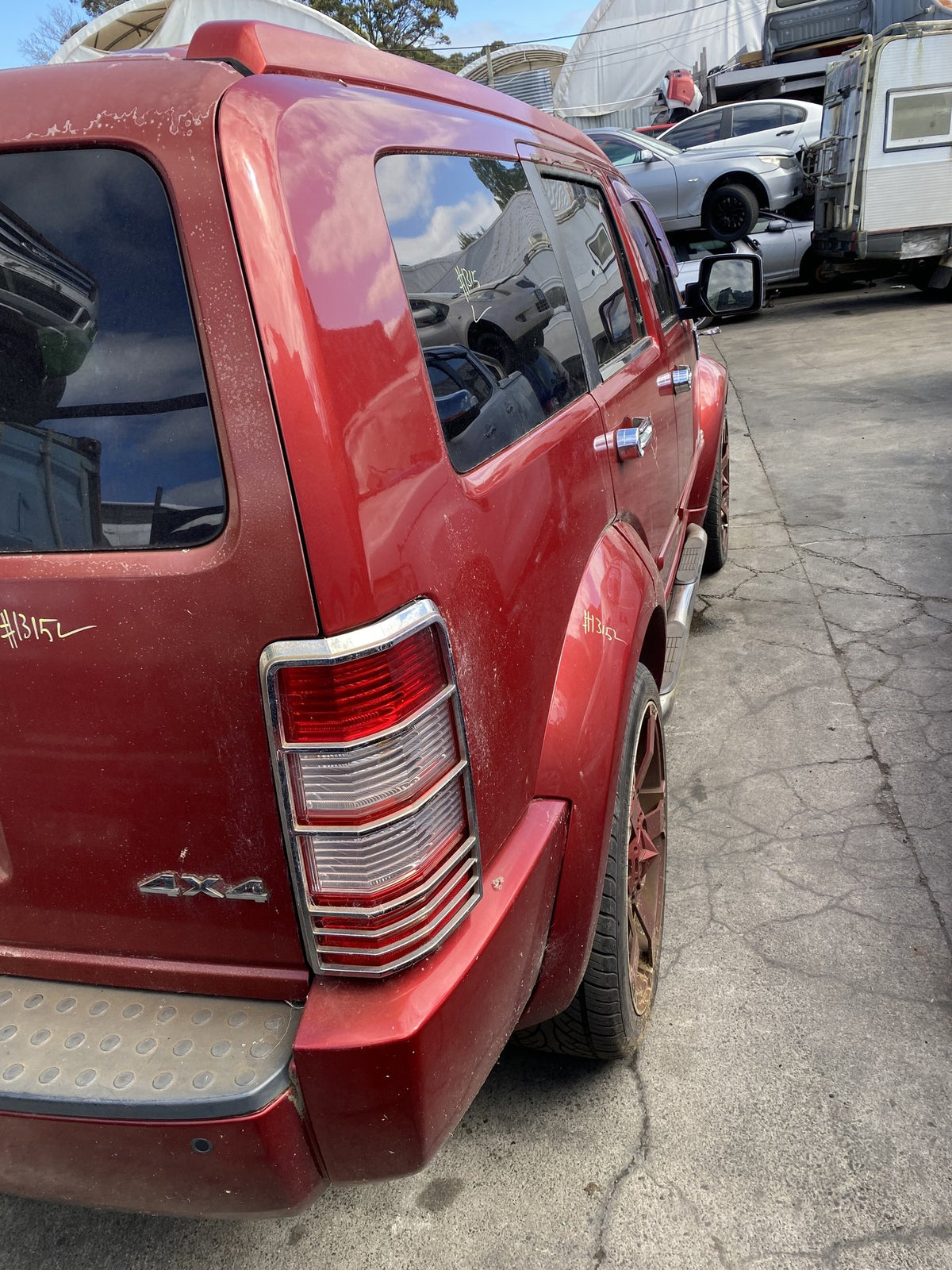 2007 Dodge Nitro SXT- Dismantling For Parts