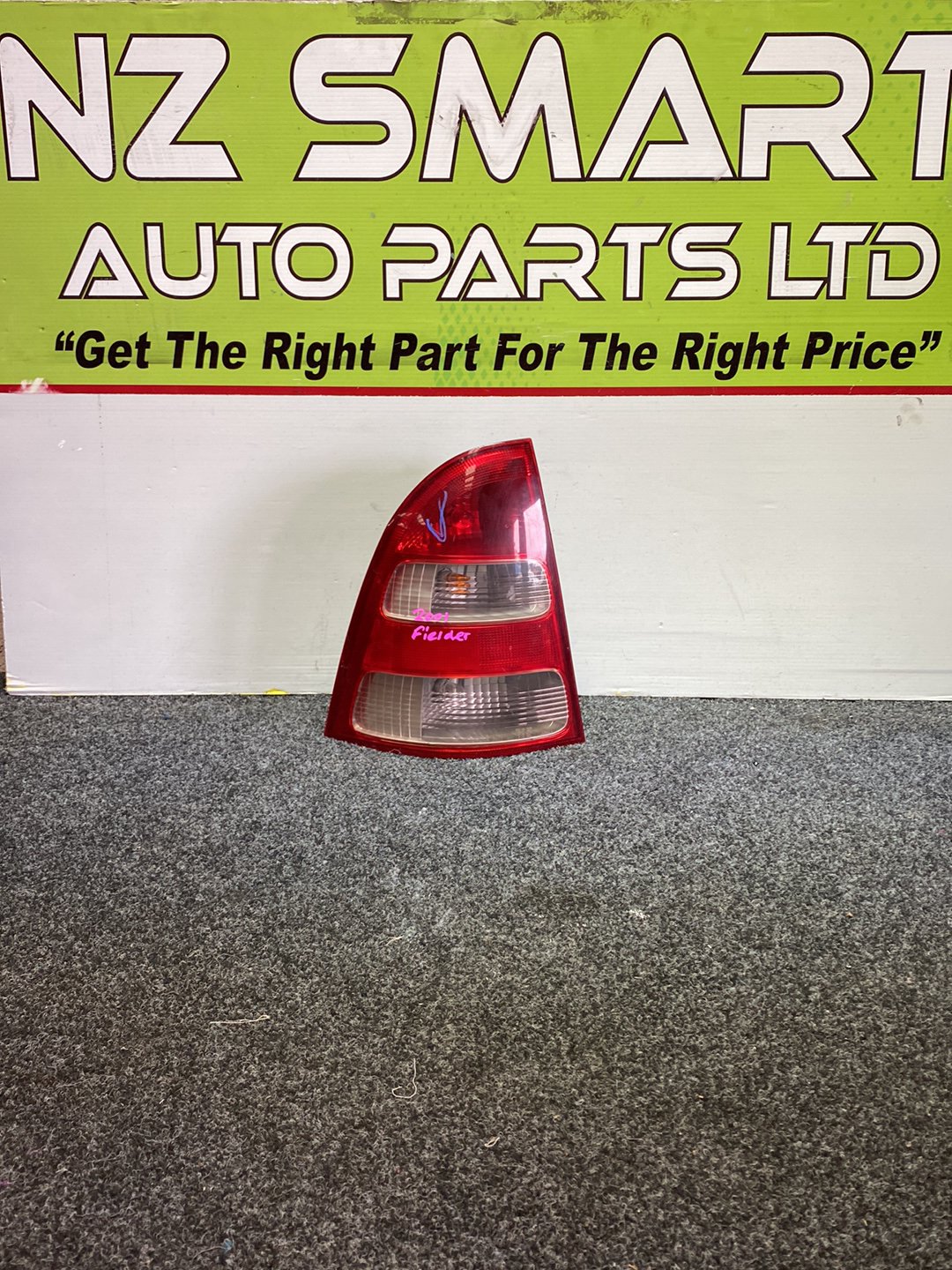 2003 Toyota Corolla - Left Taillight PN: 13-61