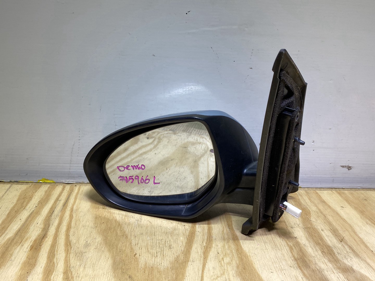 2008 Mazda Demio DE3FS - Left Door Mirror PN: 5 wires